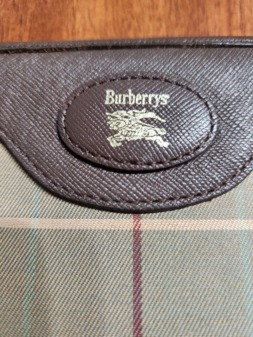 Vintage BURBERRY Novacheck Clutch - Picture 9 of 9